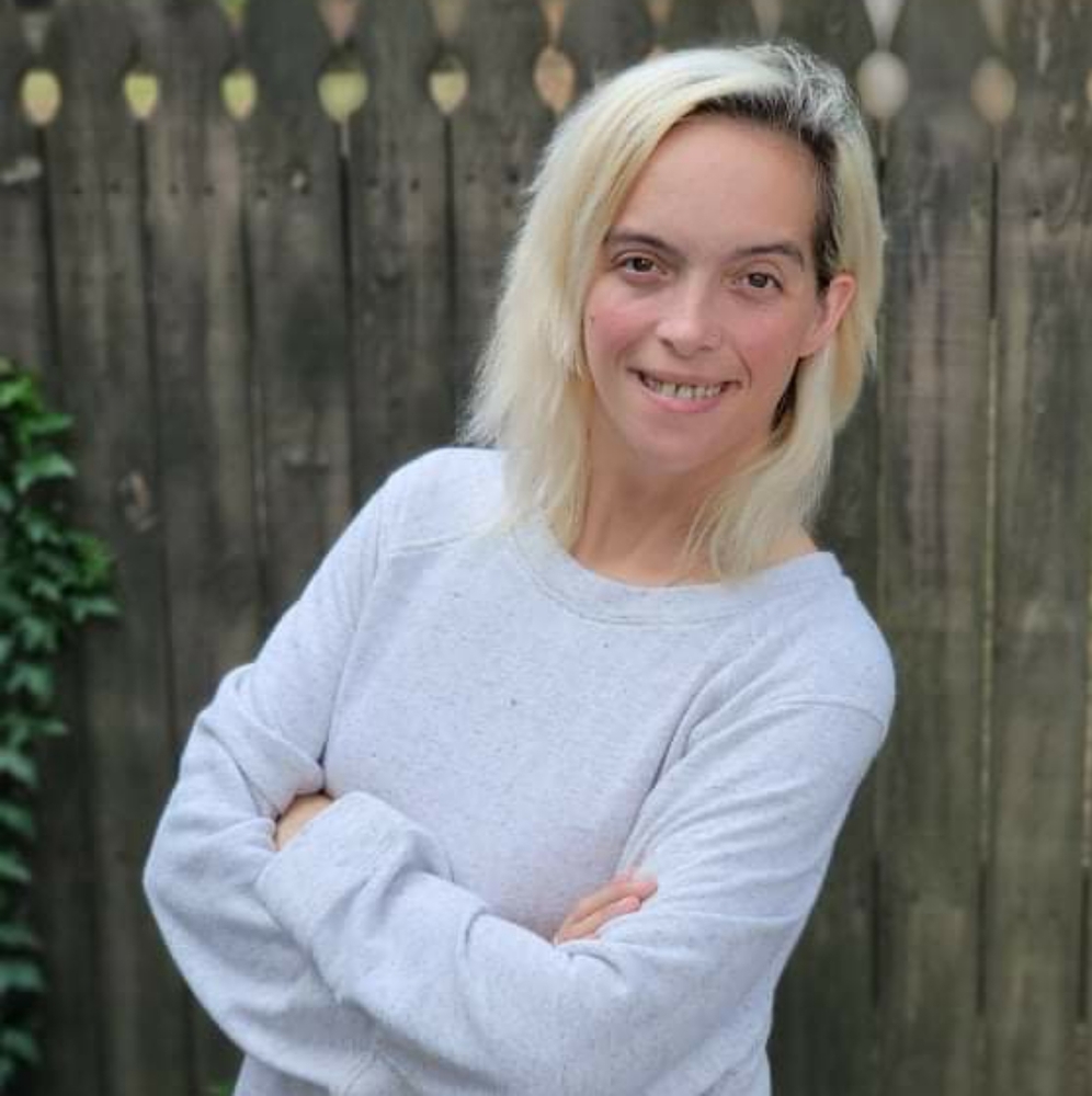 Meet your Posher, Ashley